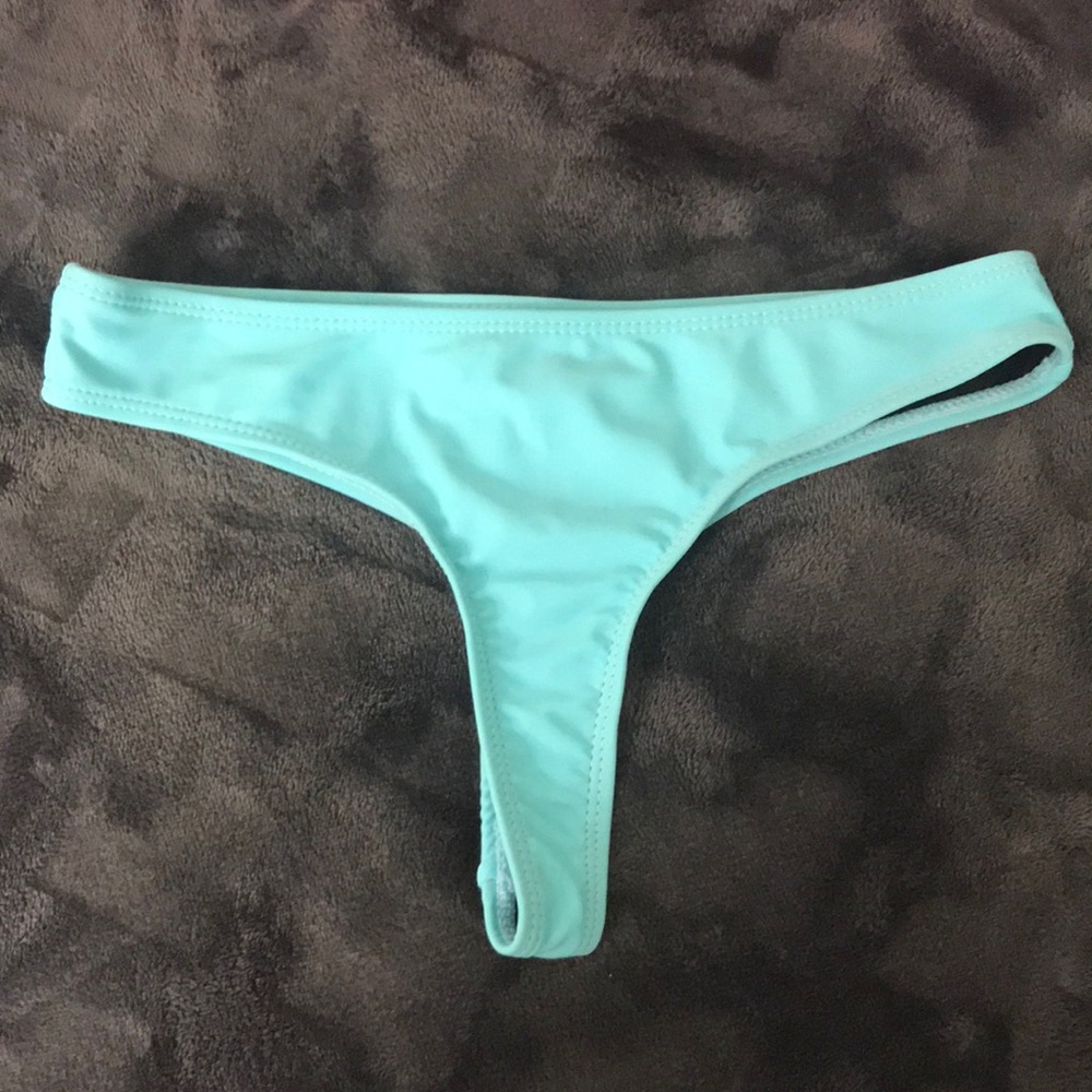 Boutine LA bottoms